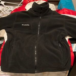 Brand new never worn I just don’t see myself ever wearing this